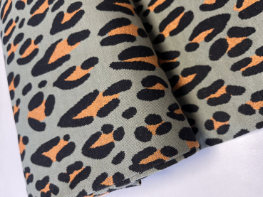 Preview: Bio-Jacquard 'Safari' grün/ocker - MAGICAL SHIMMER - Albstoffe & Hamburger Liebe